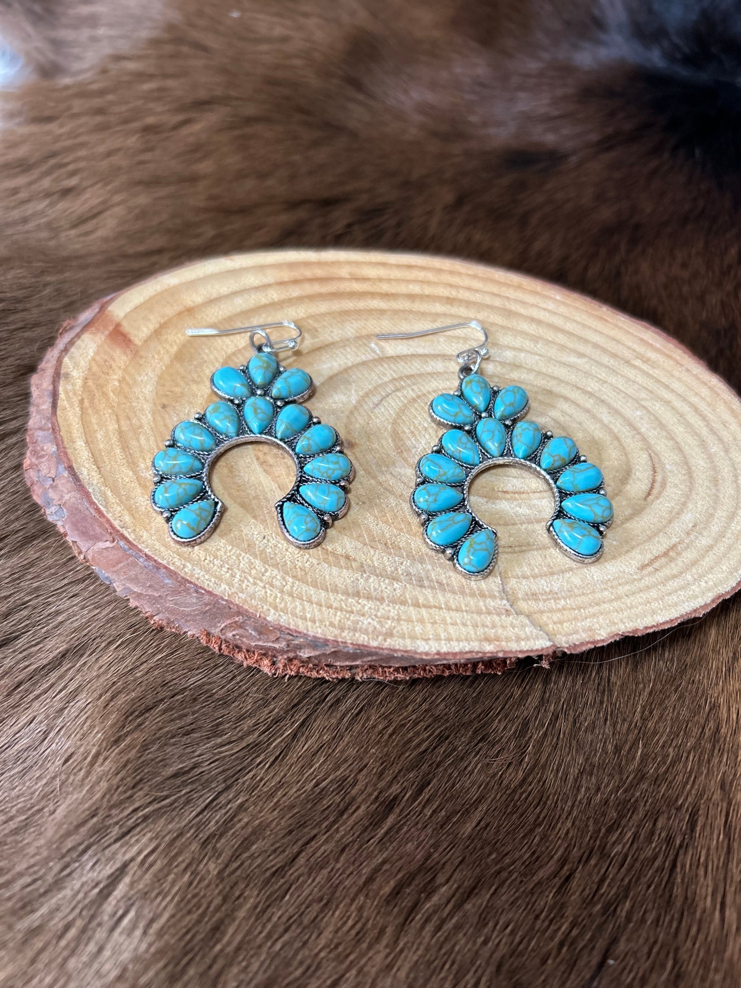 Western Turquoise Stone Dangle Earrings