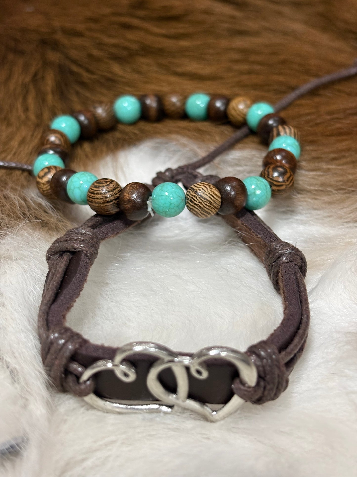 Set Leather Bracelet Wood Beads Double Heart Adjustable