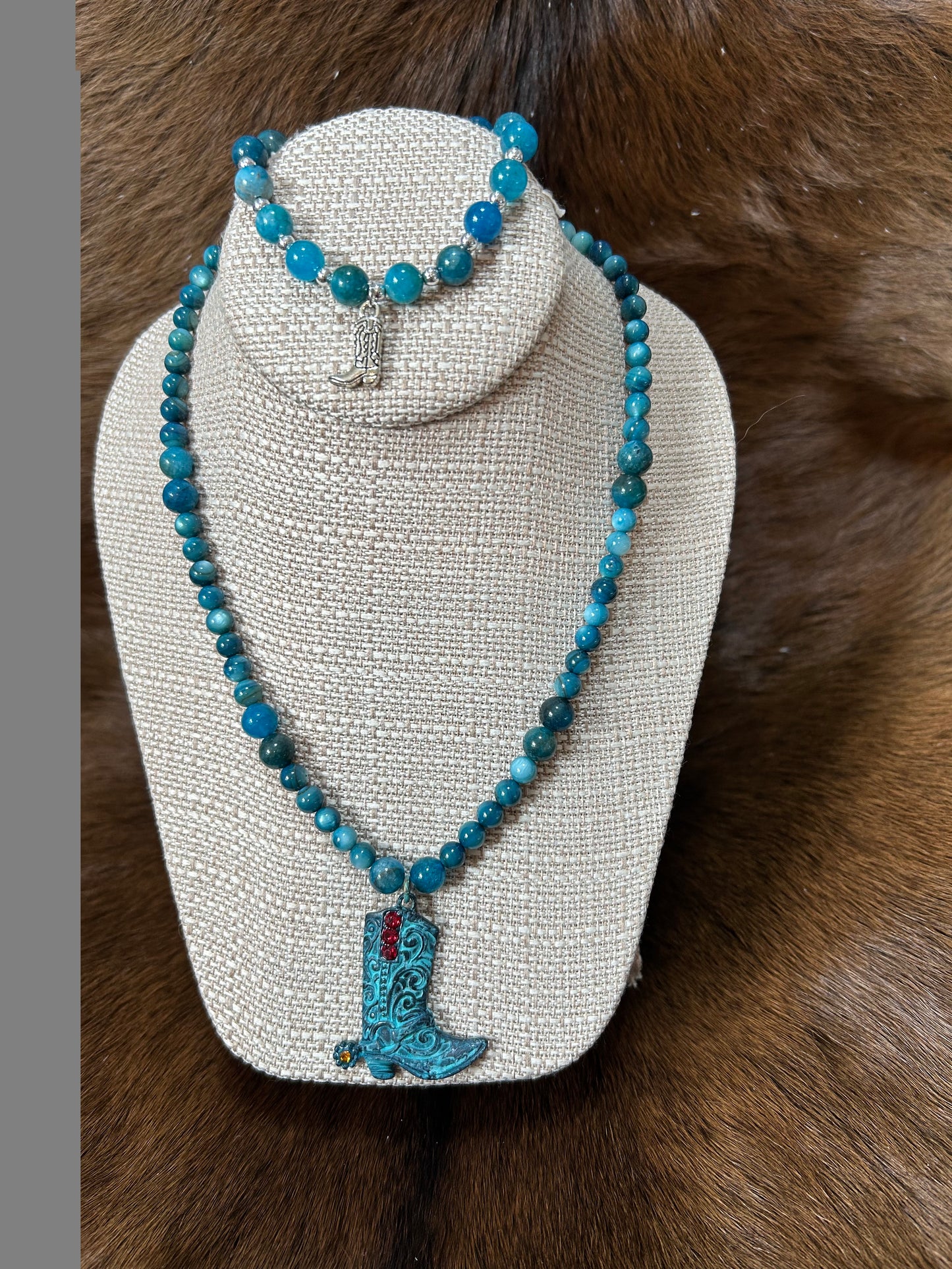 Western Turquoise Boot with Beads Necklace and Bracelet Set