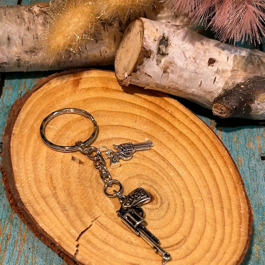 Western Hunting Gun Keychain