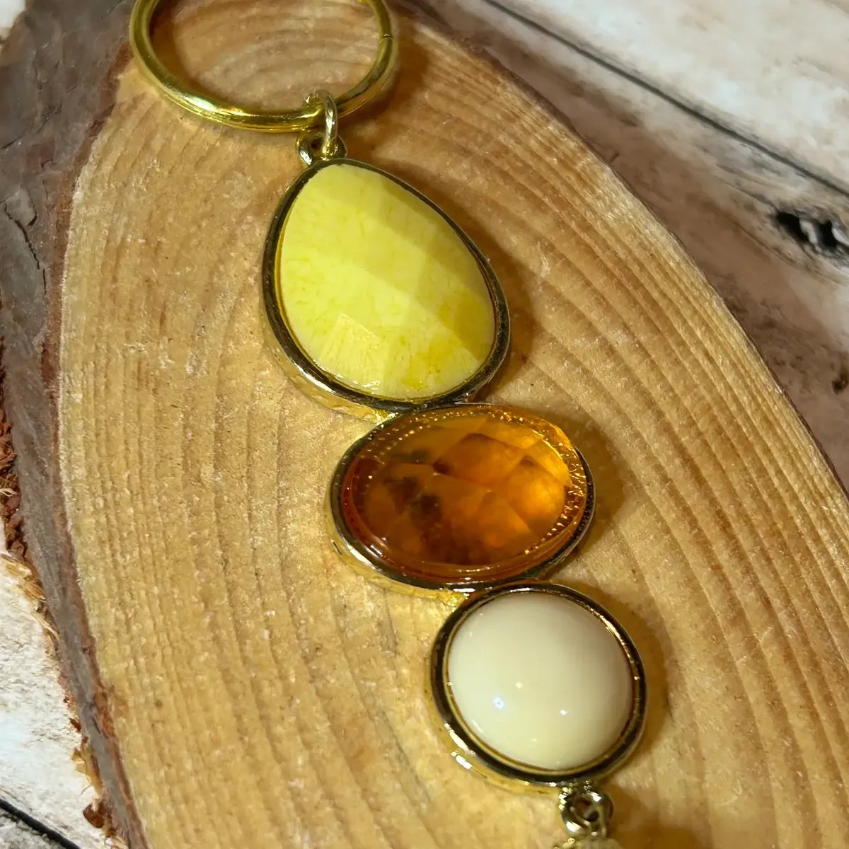 Western Three Stones Charms Keychain