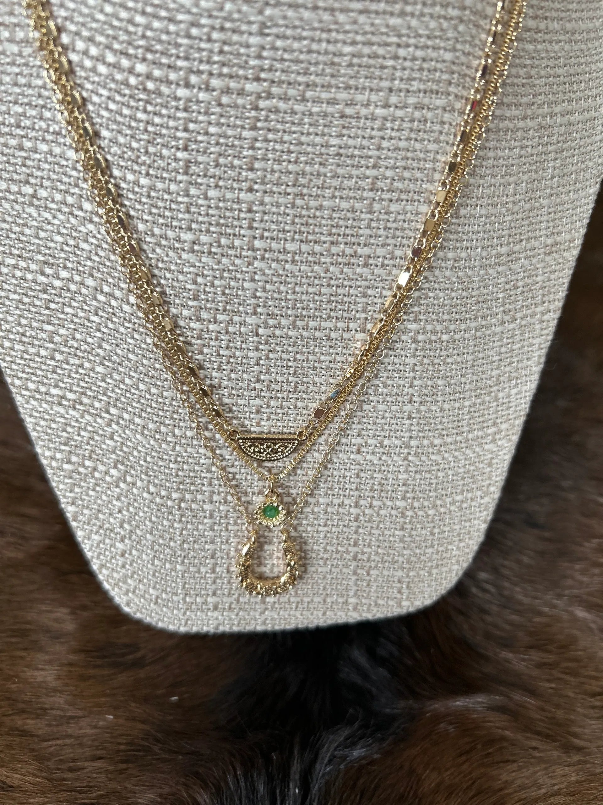 Gold Triple Chain Horseshoe Necklace