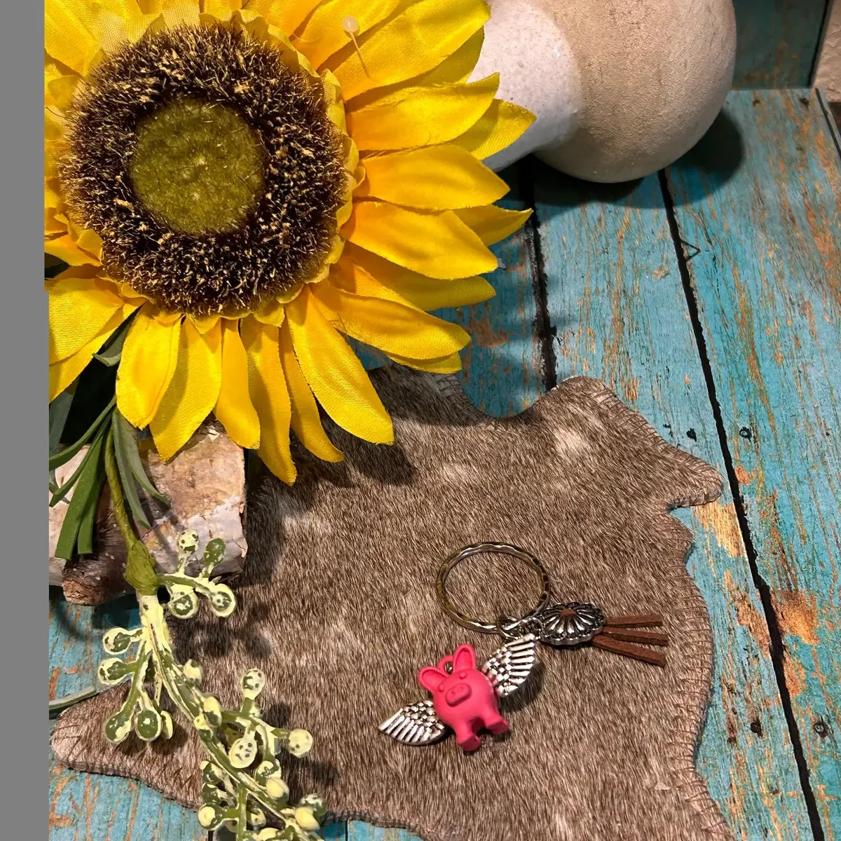 Western When Pigs Fly Keychain