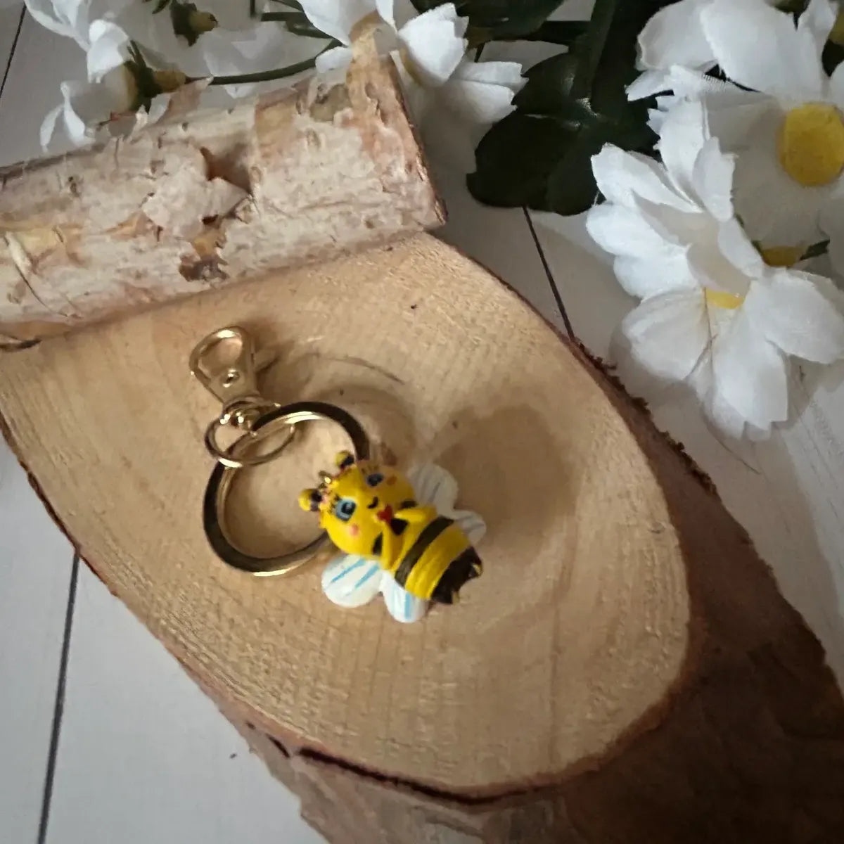 Cartoon Bee Keychain