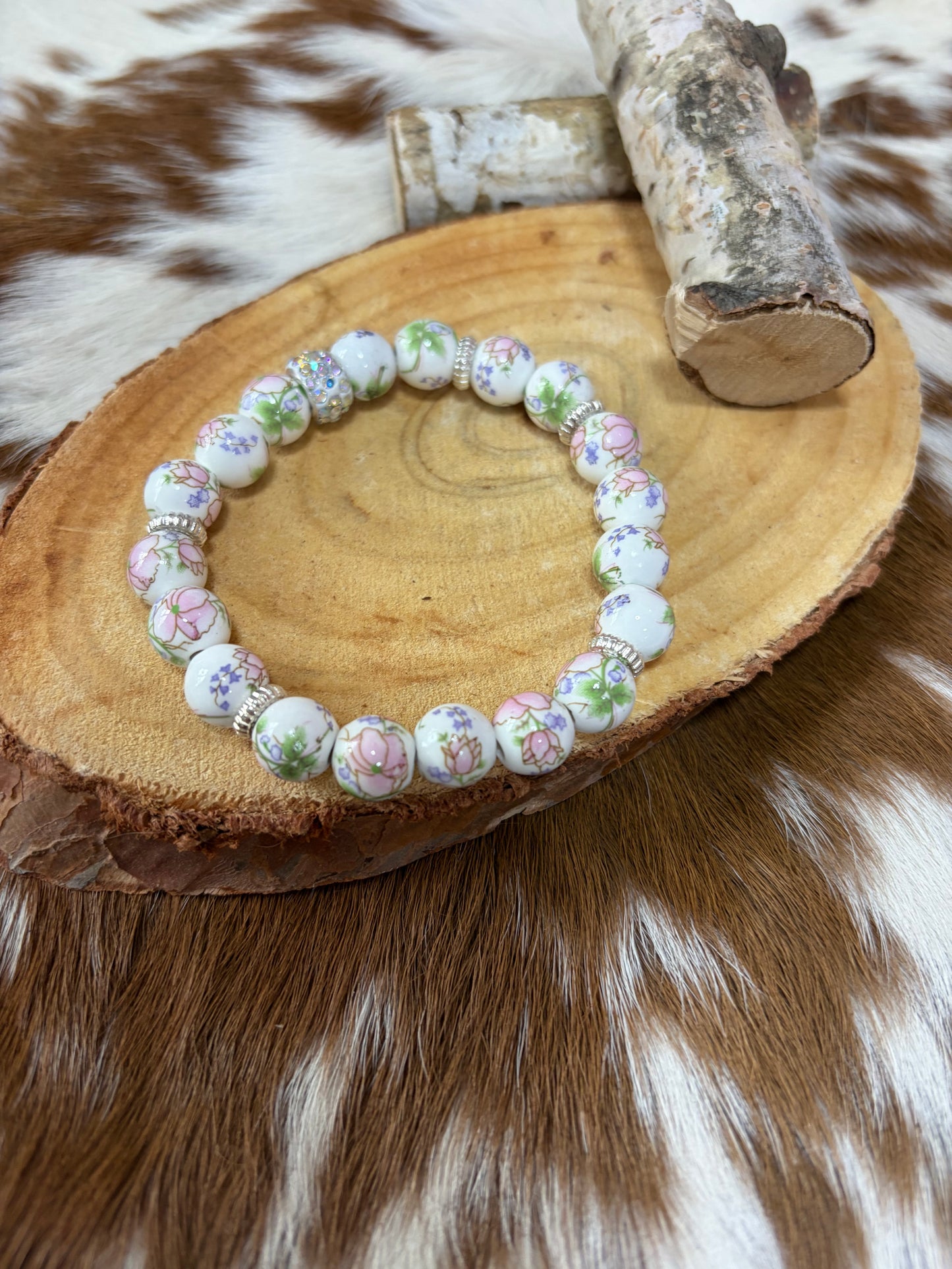 Delicate Flower Beads Pastel Colors Stretch Beaded Bracelet