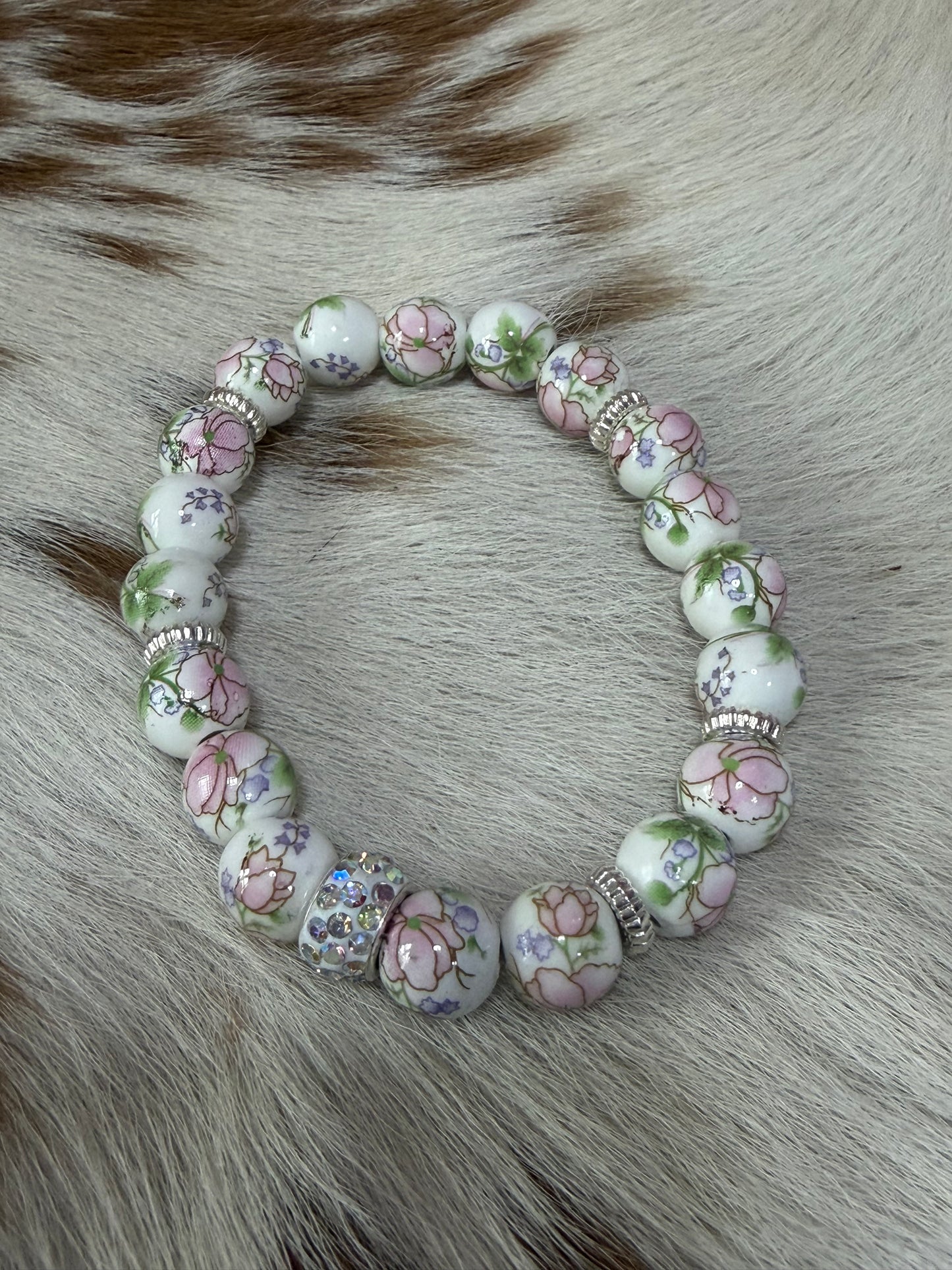 Delicate Flower Beads Pastel Colors Stretch Beaded Bracelet