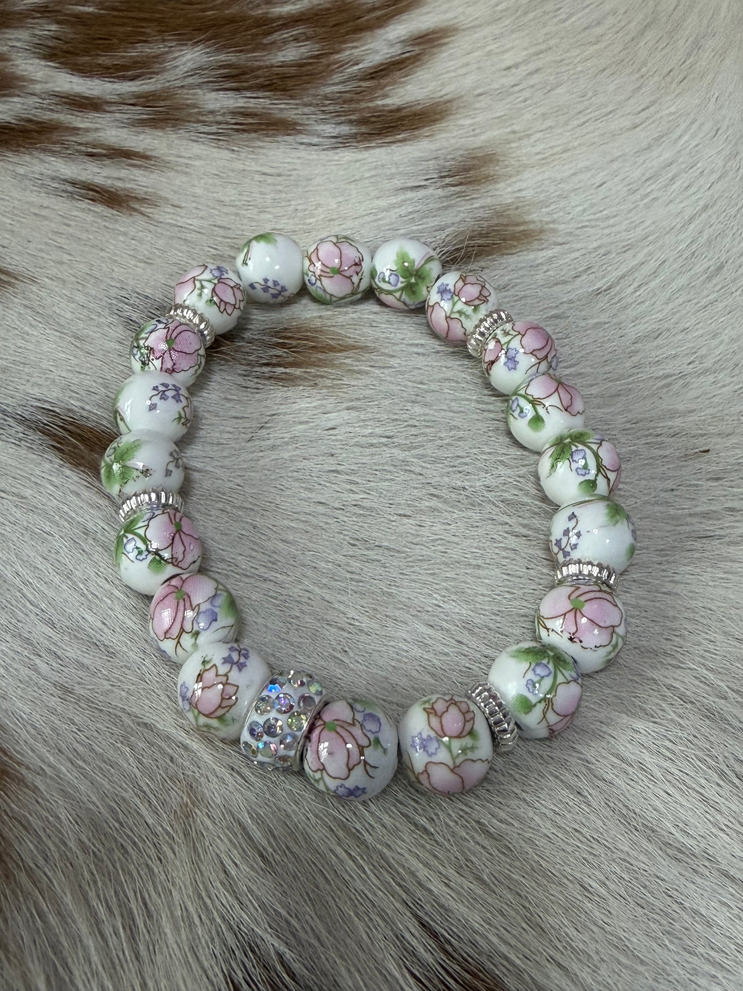 Delicate Flower Beads Pastel Colors Stretch Beaded Bracelet