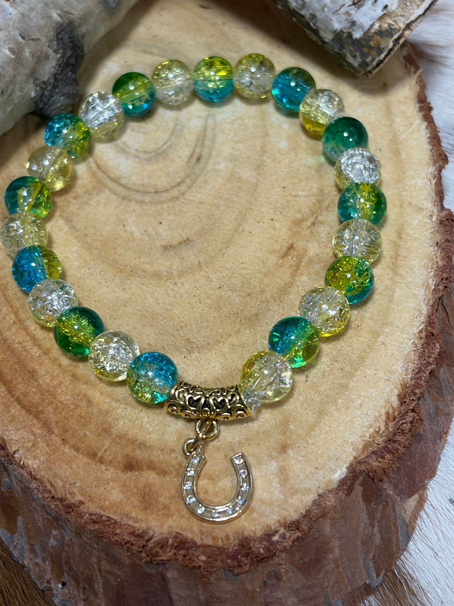 Girls Glass Bead Stretch Bracelet Charm Gold Horseshoe