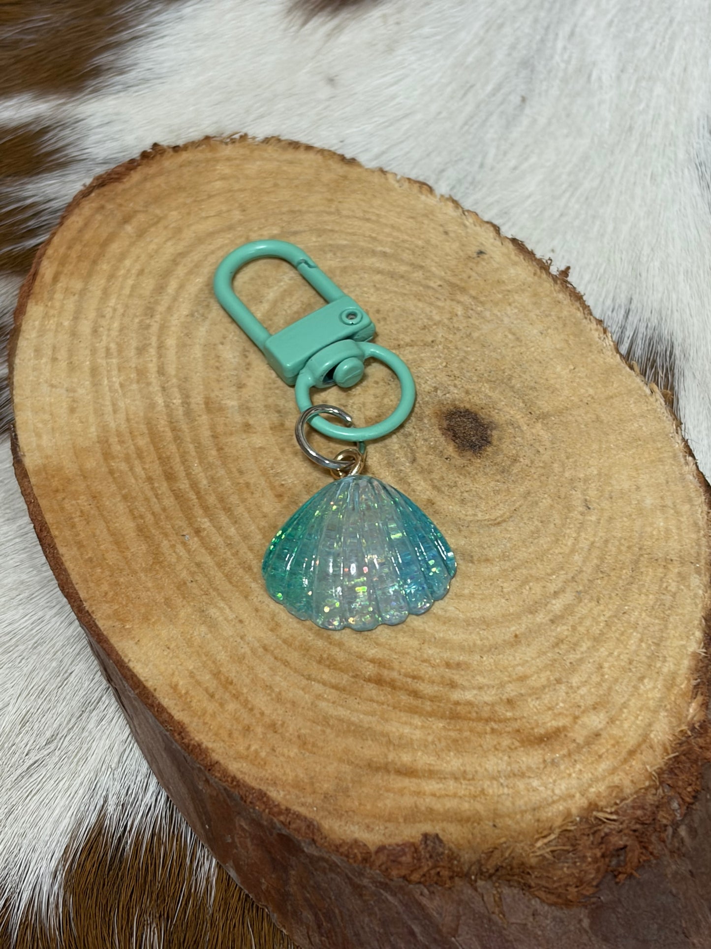 Keychains Bag Charm Bear Porpous Sea Horse Shell Fish