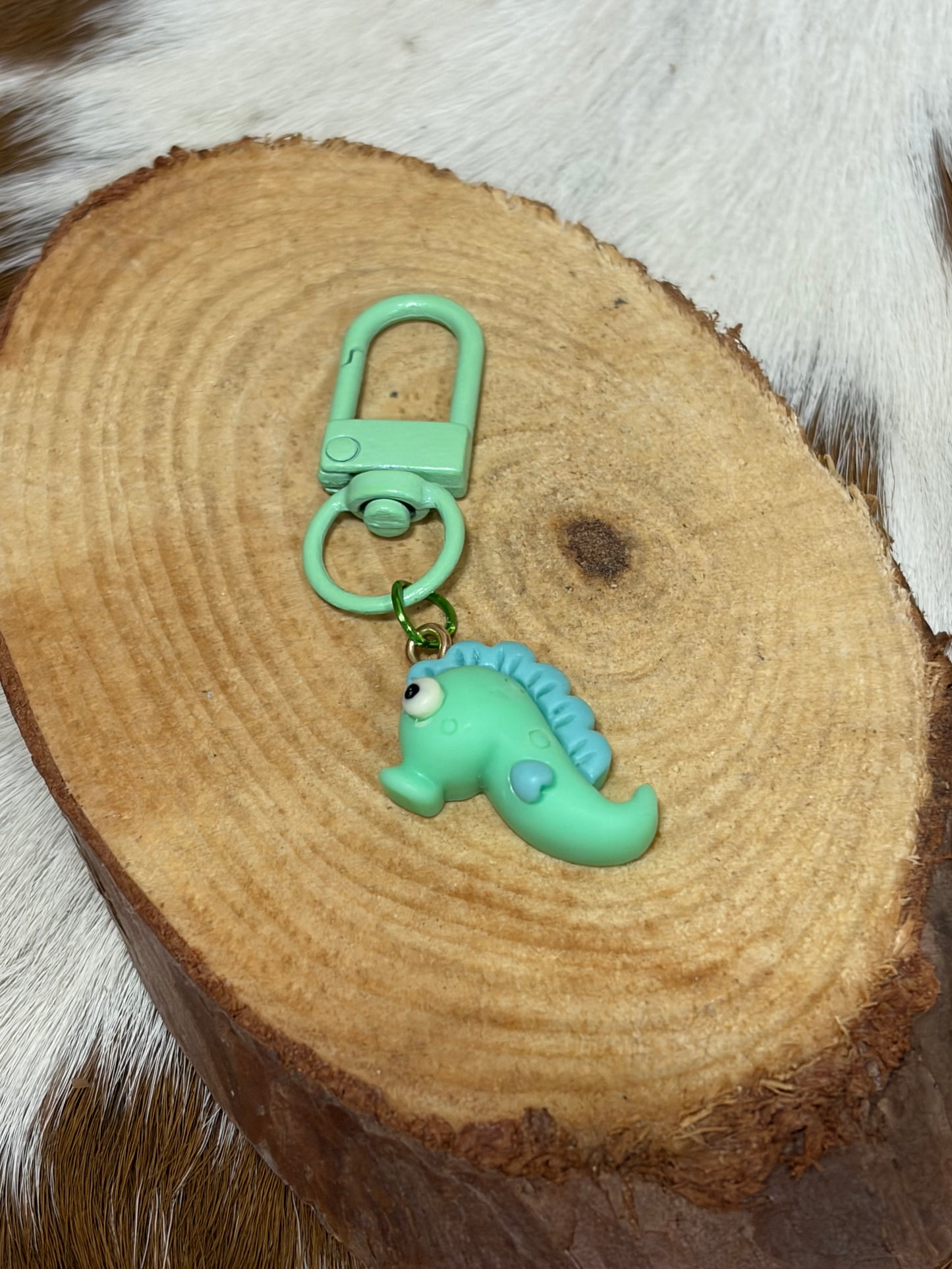 Keychains Bag Charm Bear Porpous Sea Horse Shell Fish