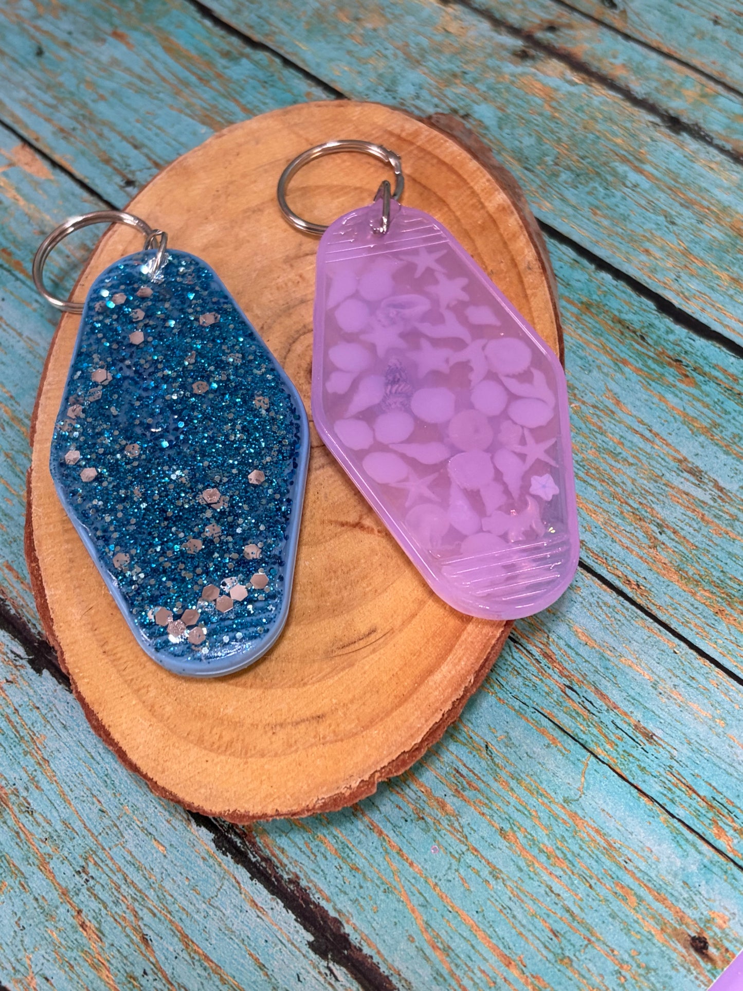 Acrylic Keychains Ocean Scene Star Fish Sea Shells Colored Stones Fish Sea Horse Flowers Bows Beads