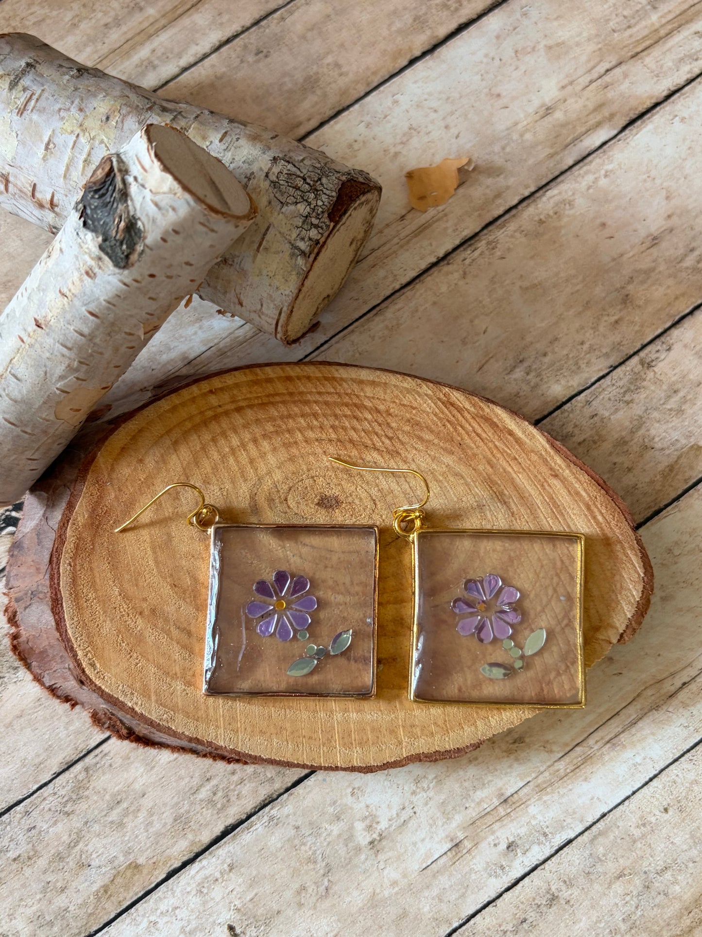 Resin Flower Earrings Gold Plated Trim