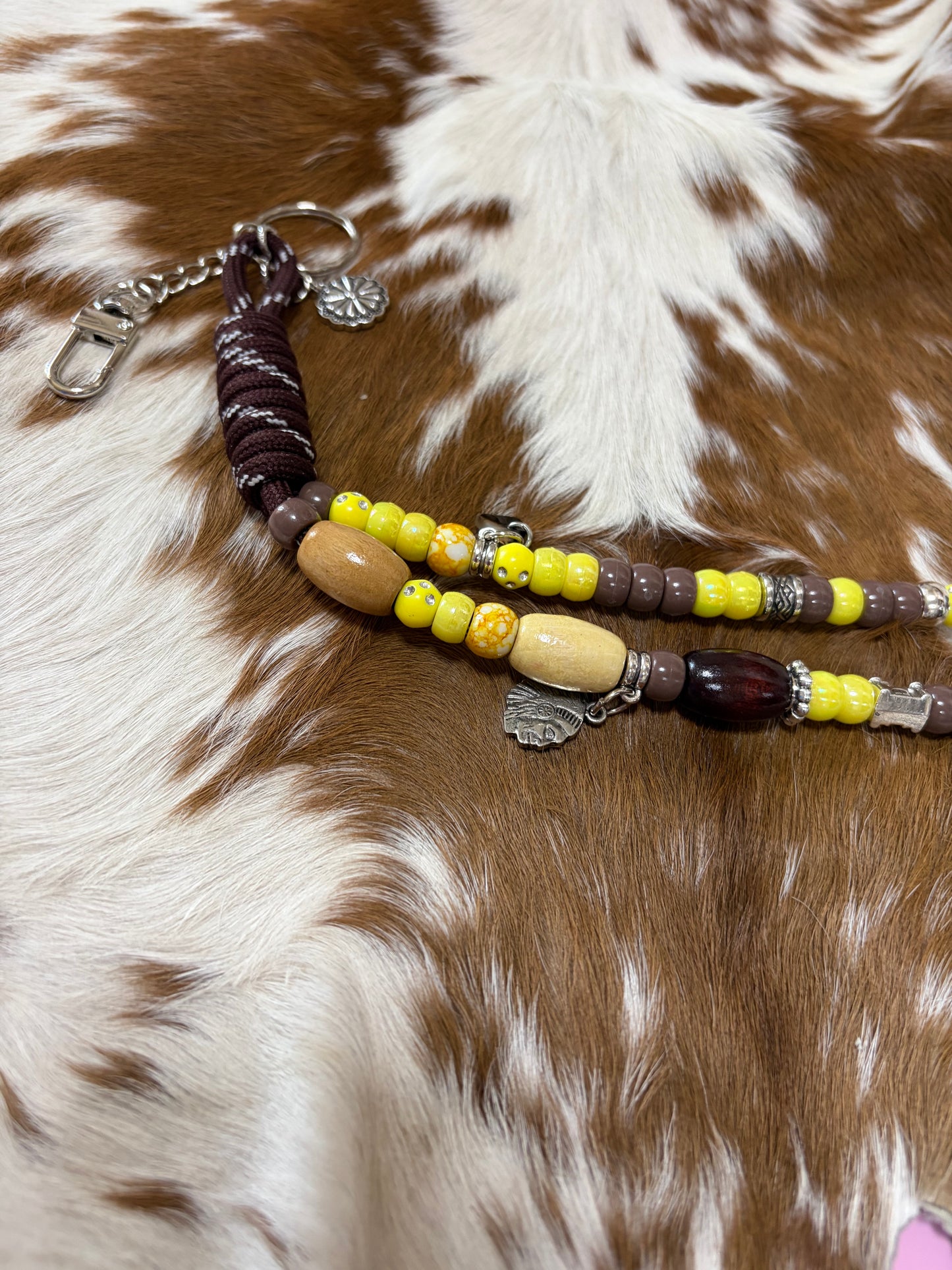Paracord Wood Beads  Bag Charm Keychain Charms Indian Castle Rosette Brown Yellows