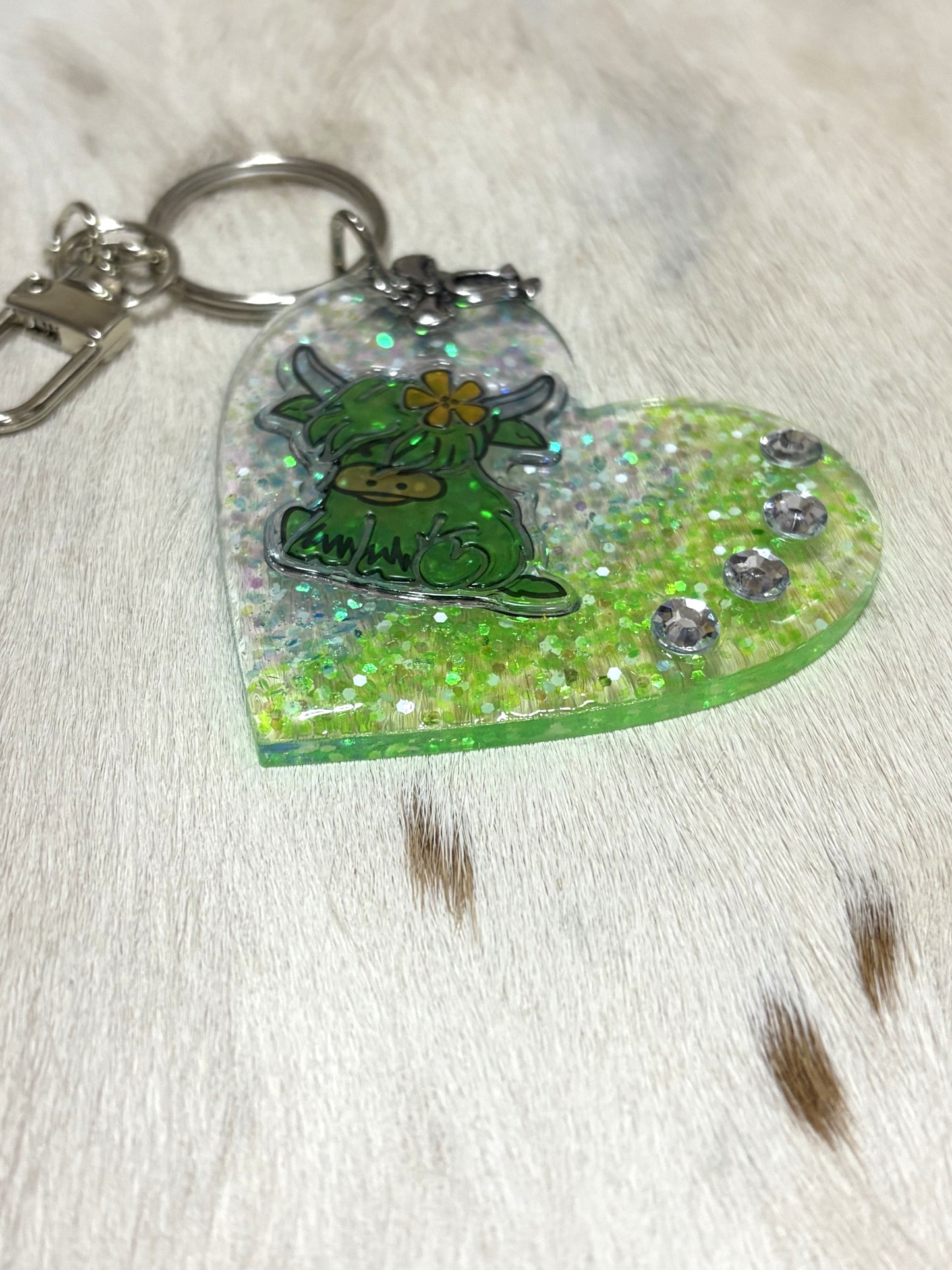 Western Hiland Cow Resin Acrylic Green White Blue Purse Bag Charm Backpack Charm