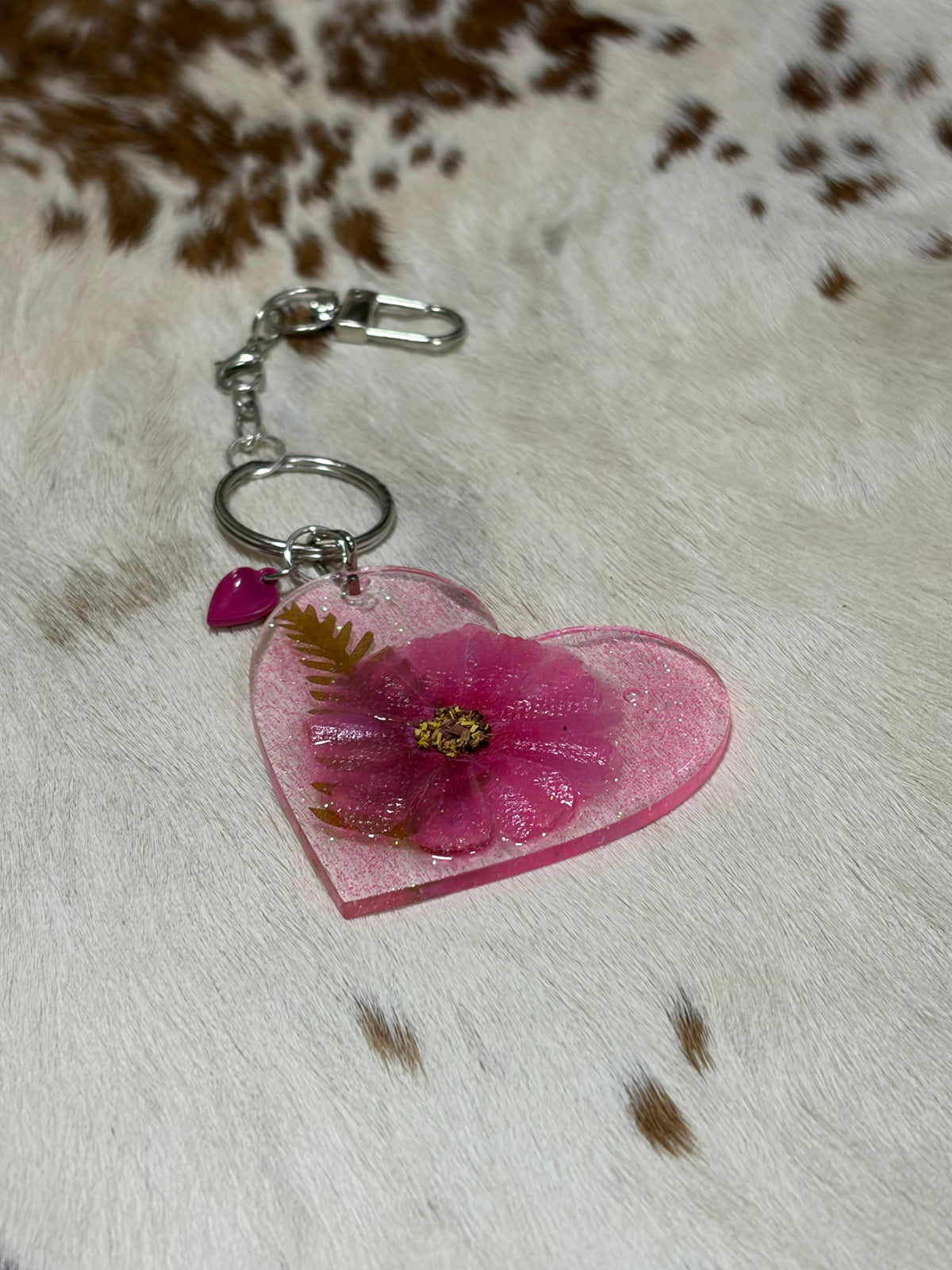 Resin Acrylic Heart Flower Bag Charm Keychain Pink Flower Pink Glitter Purse Charm Backpack Charm