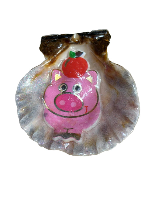 Resin Sea Shell Little Pig Cartoon Character Refrigerator Magnet