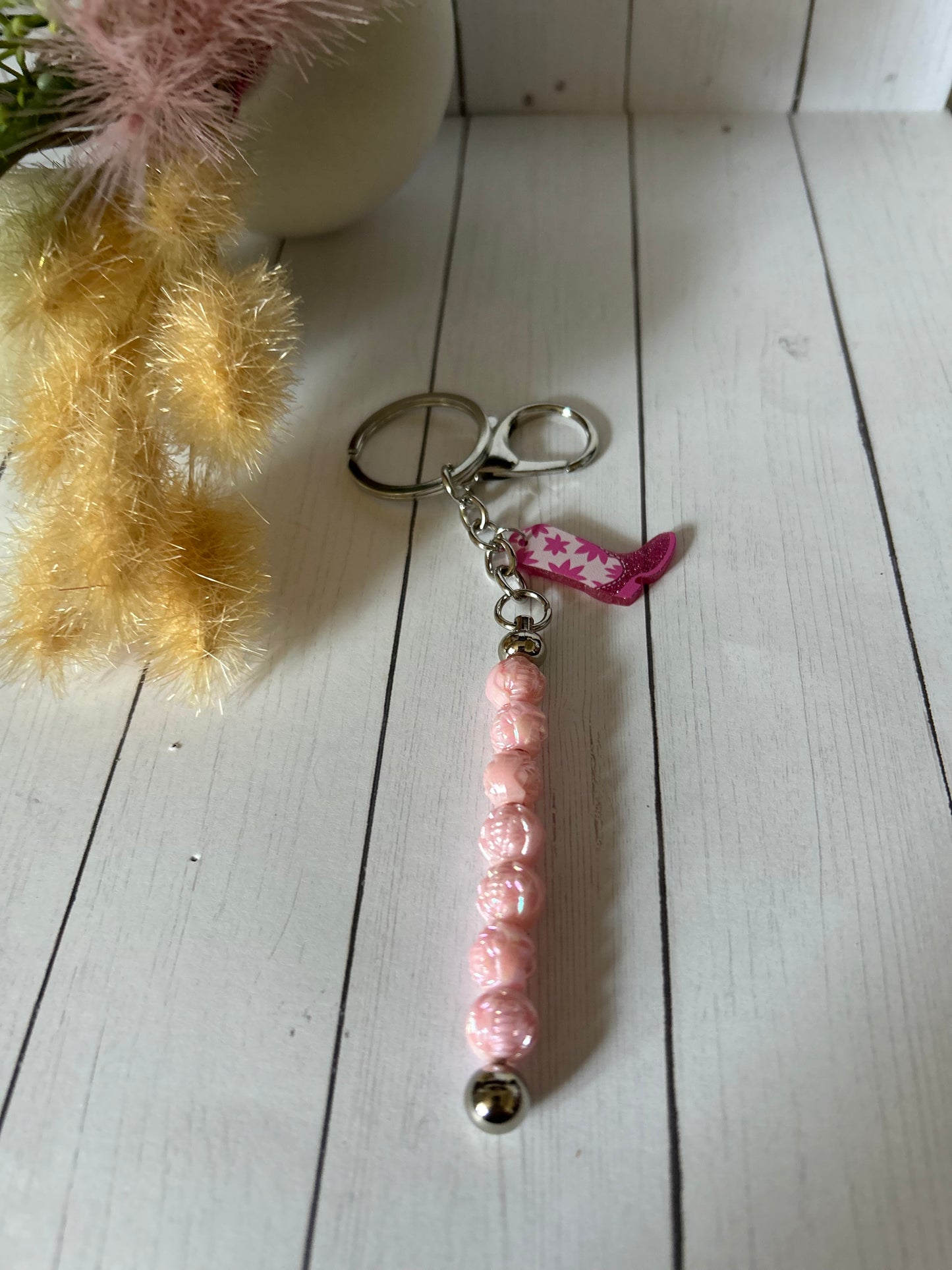 Western Theme Fashion Alloy Beaded Keychain Bars with Western Charms