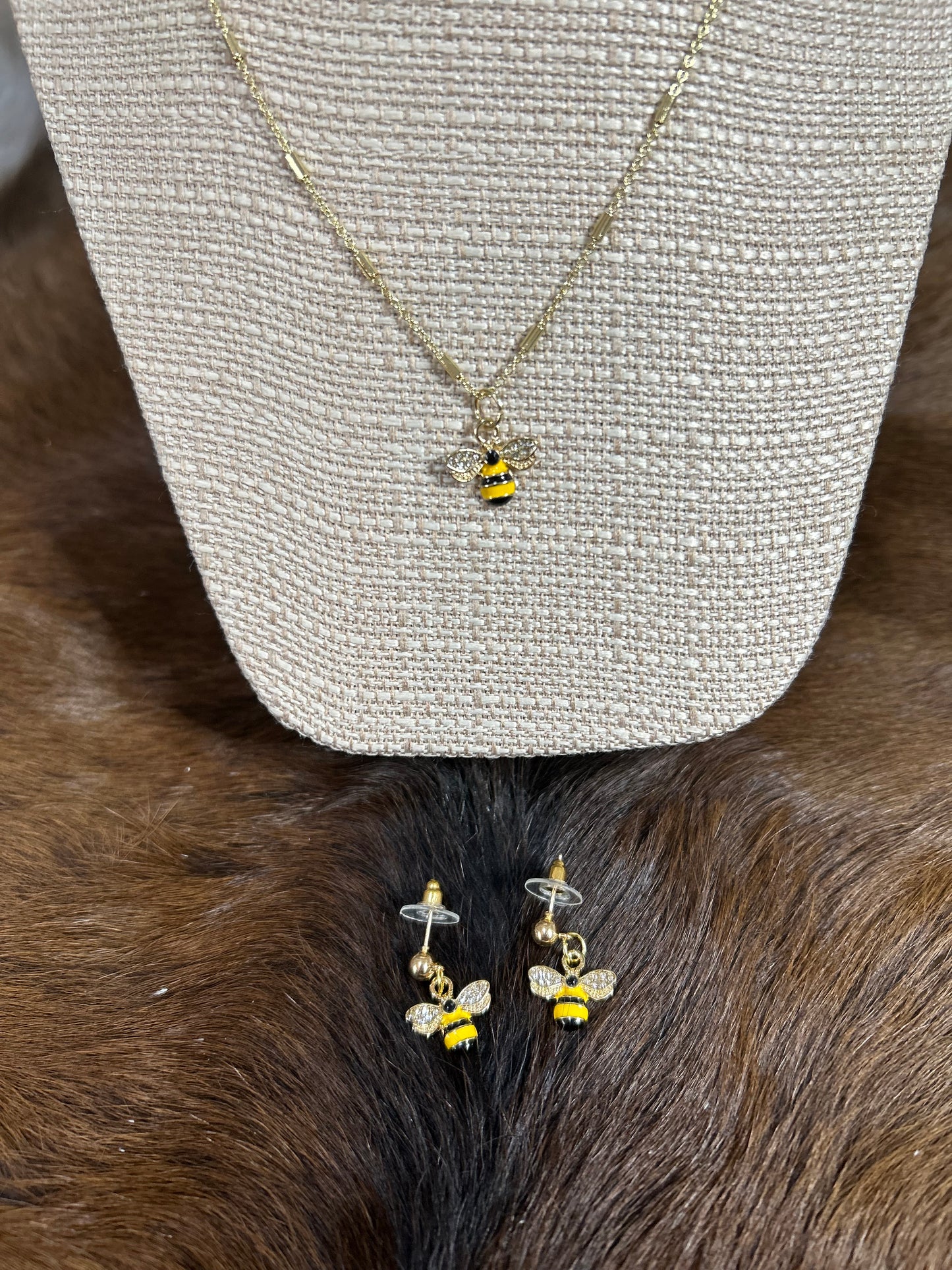 Gold Chain Necklace Bee Pendent Little Bee Earrings