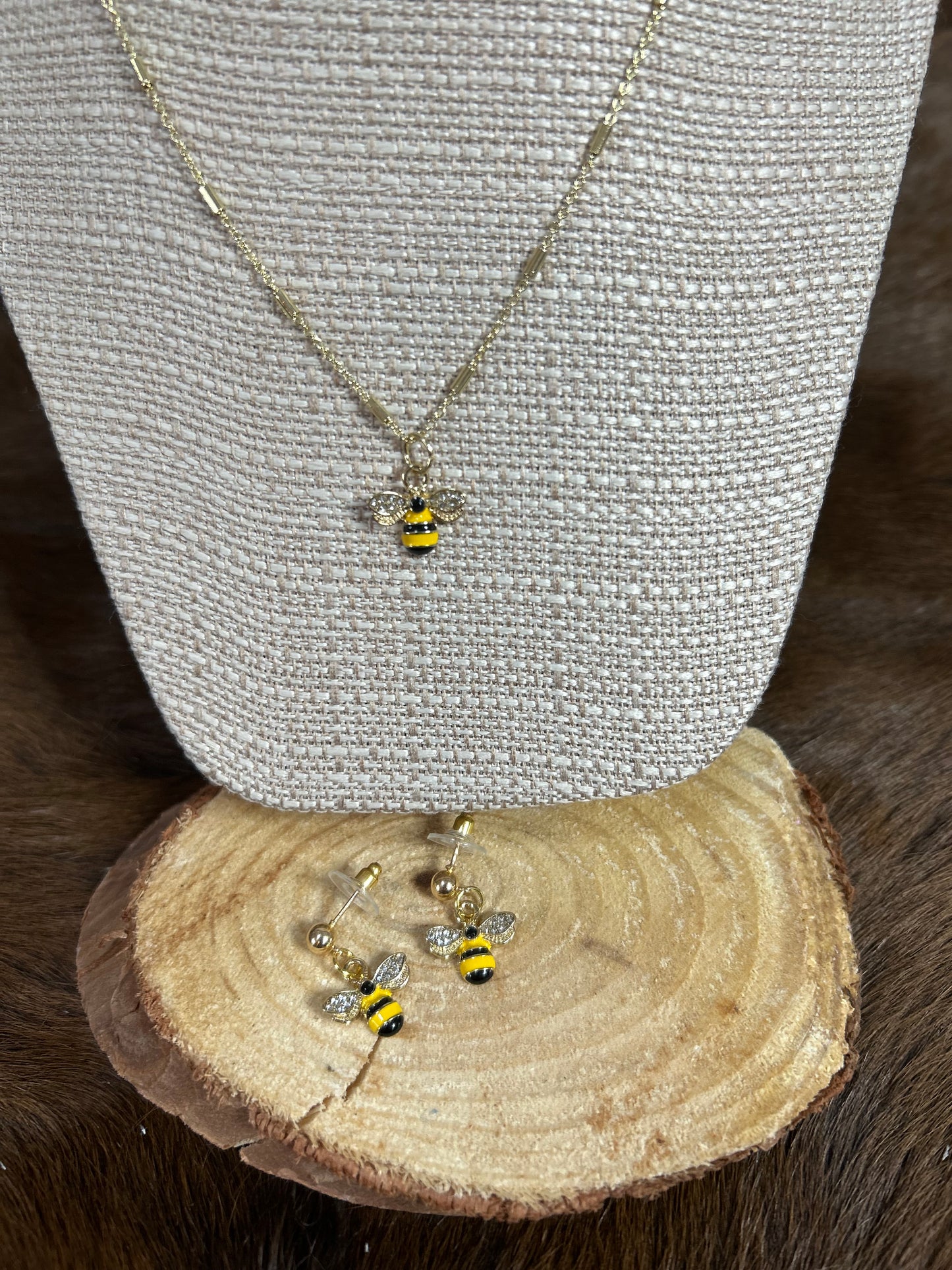 Gold Chain Necklace Bee Pendent Little Bee Earrings