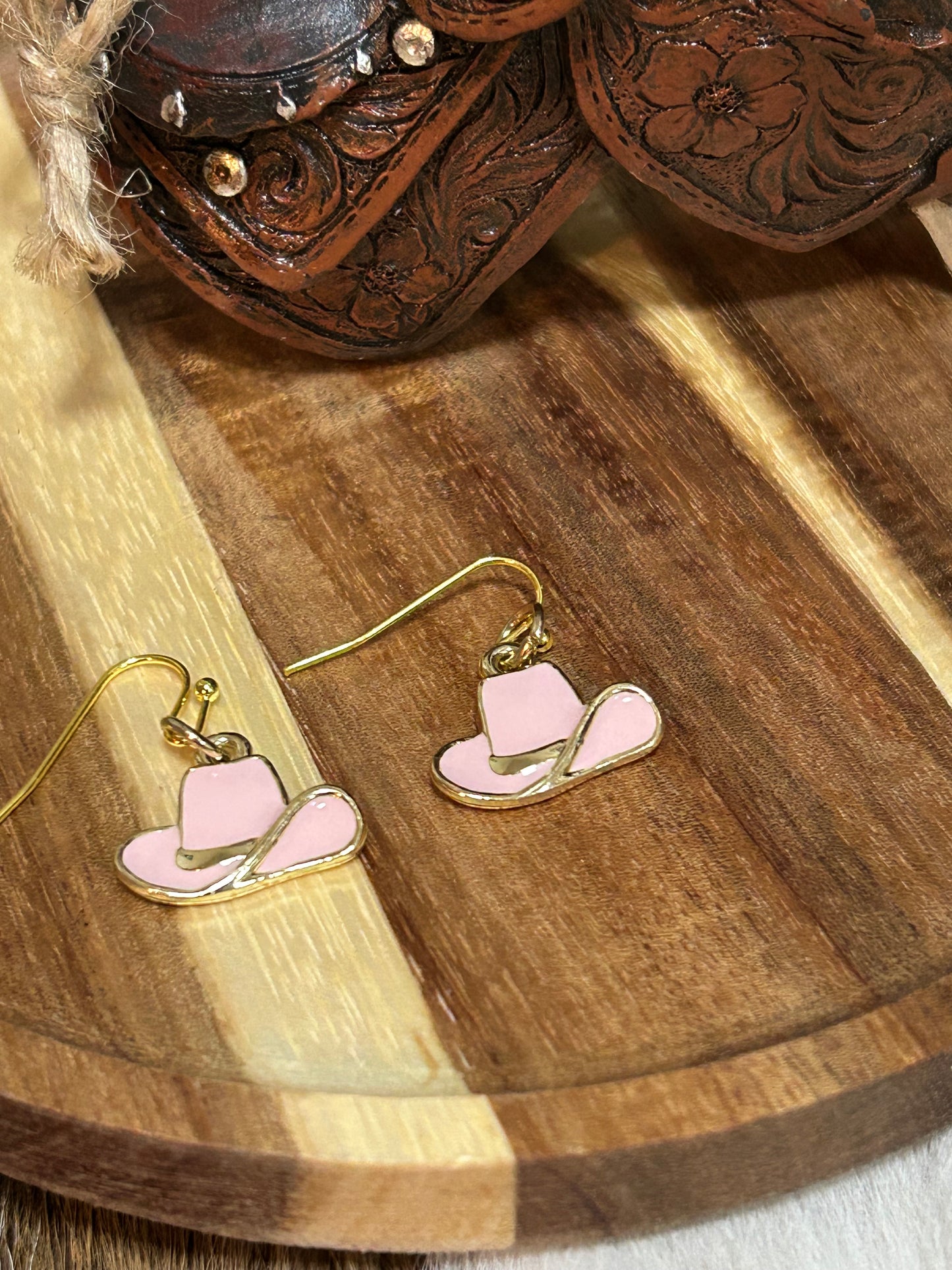 Cowgirl Western Cowboy Hat Pink Gold Dangle Earrings