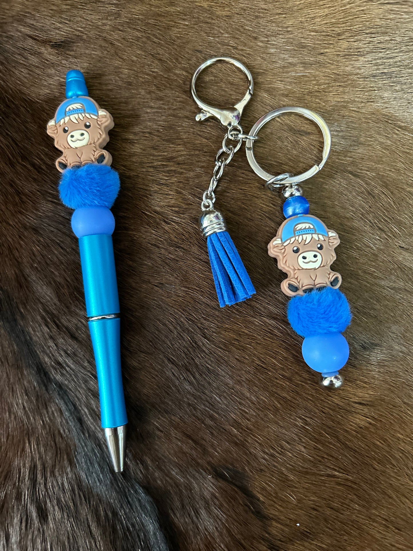 Highland Cows Beaded Pens Beaded Keychain Set Bag Charm Purse Charm Backpack Charm