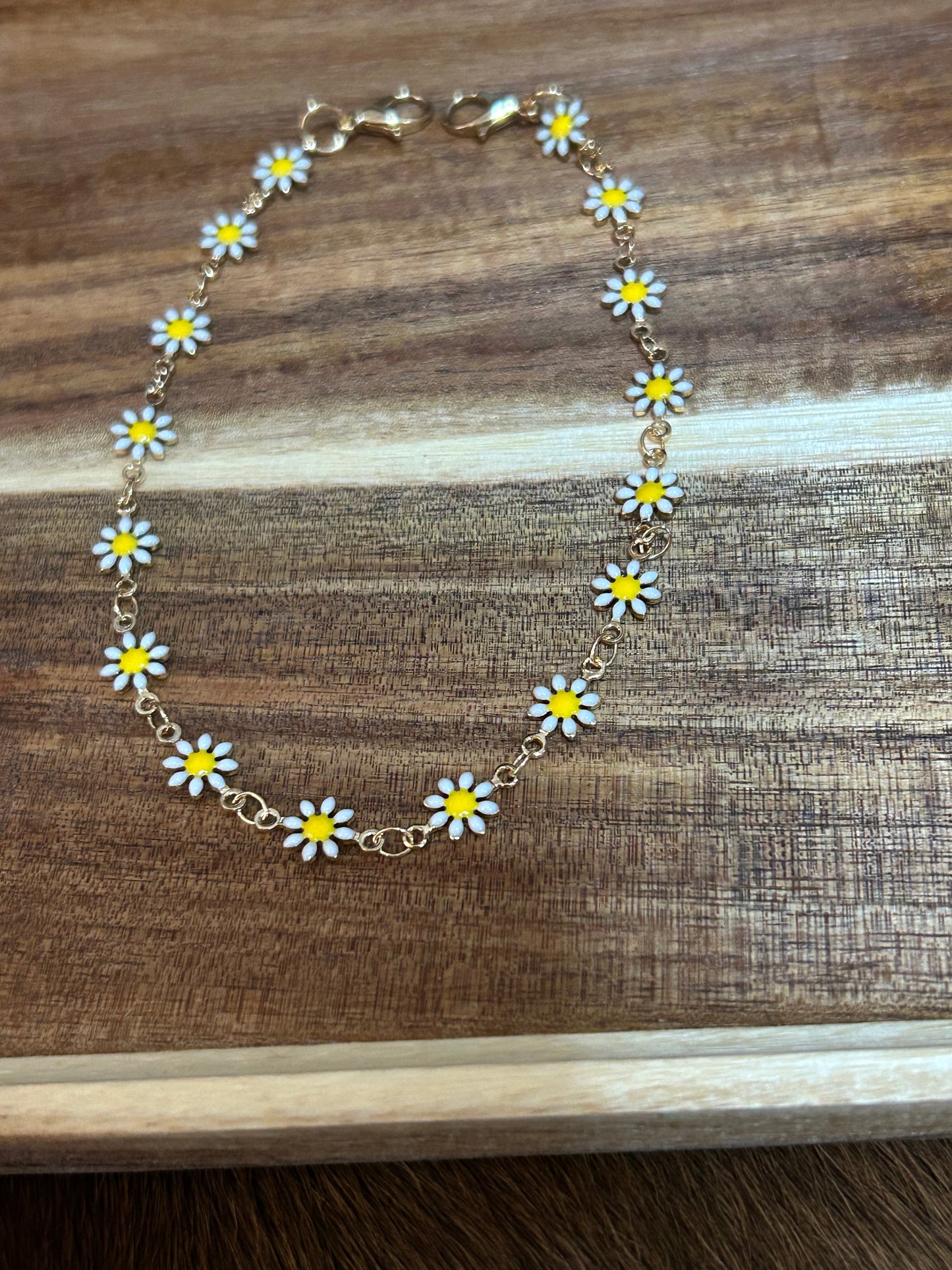 Daisy Hat Chain