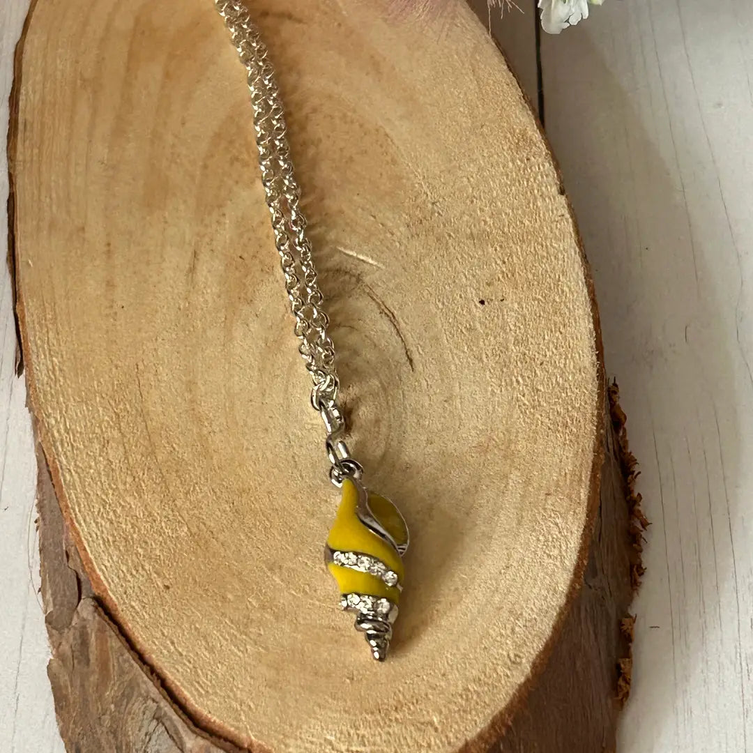 Seashell Necklace White or Mustard Colored
