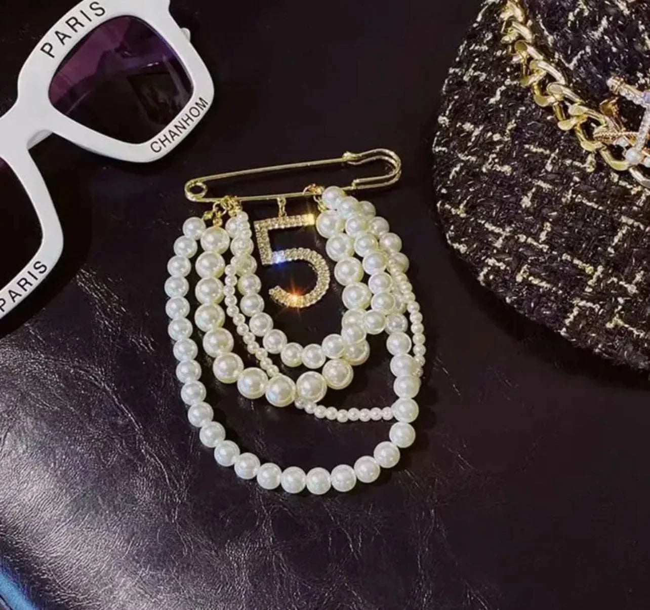 Lux Brooch-Pearls5 Brooch Safety Pin closure